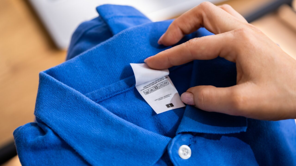 「タグがチクチクする服」どうする？簡単な対処法＆快適にするおすすめアイテムまとめ