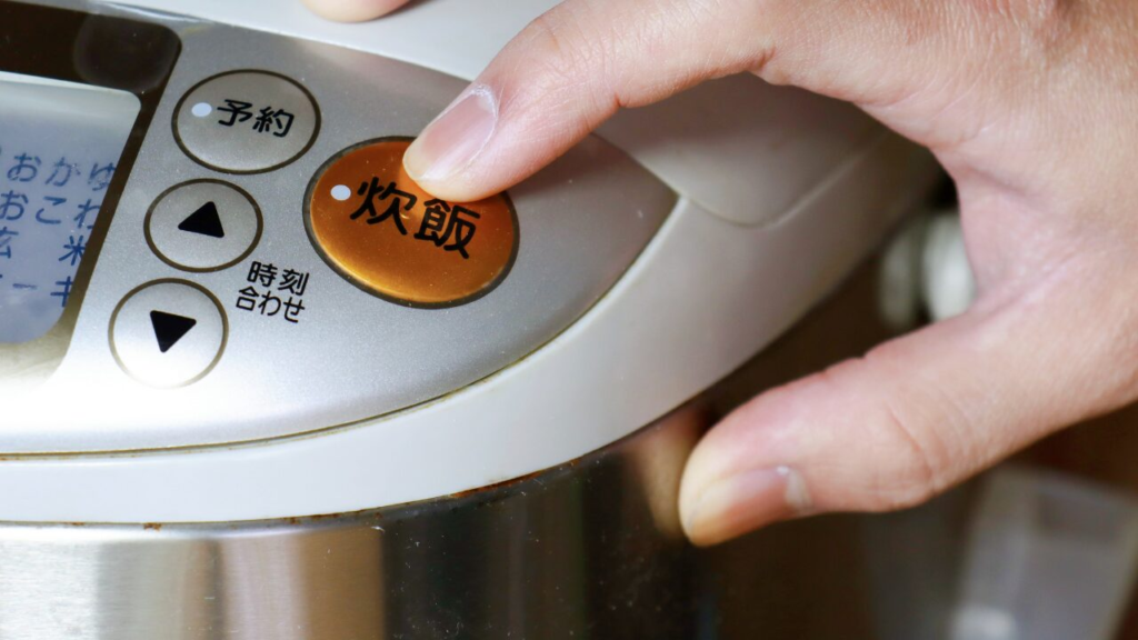 ご飯がべちゃべちゃに…！失敗した炊き上がりをおいしくリカバリーする方法まとめ