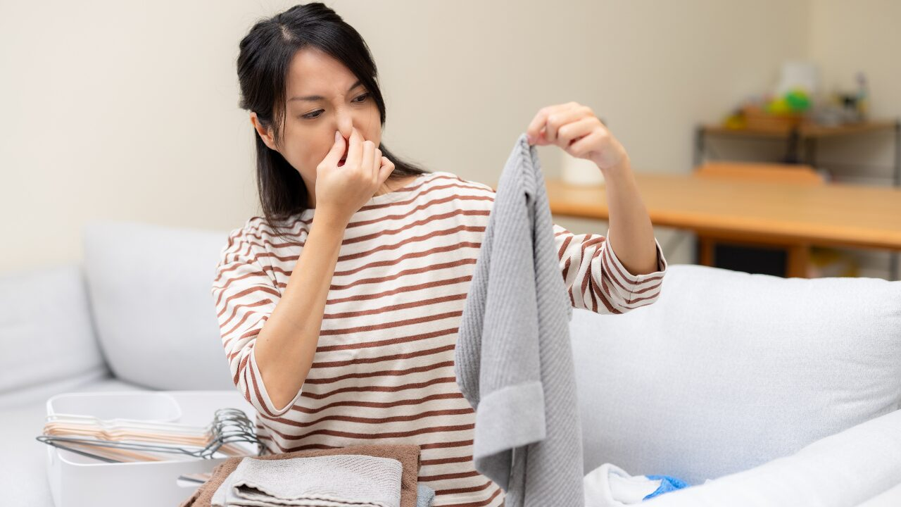 タオルの臭いを落とす方法｜洗濯で失敗しないコツと正しいケア術