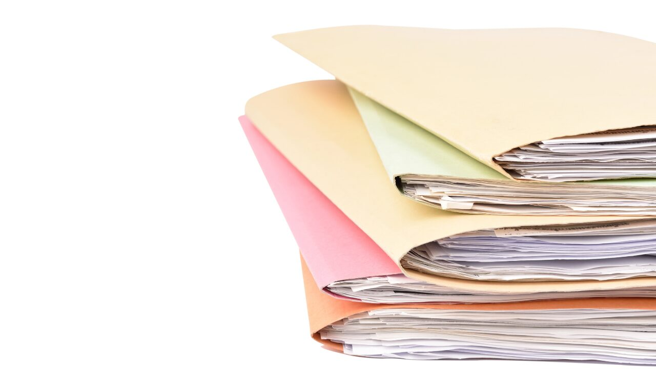 書類整理の方法まとめ｜家庭・仕事で使える簡単収納術を徹底解説！