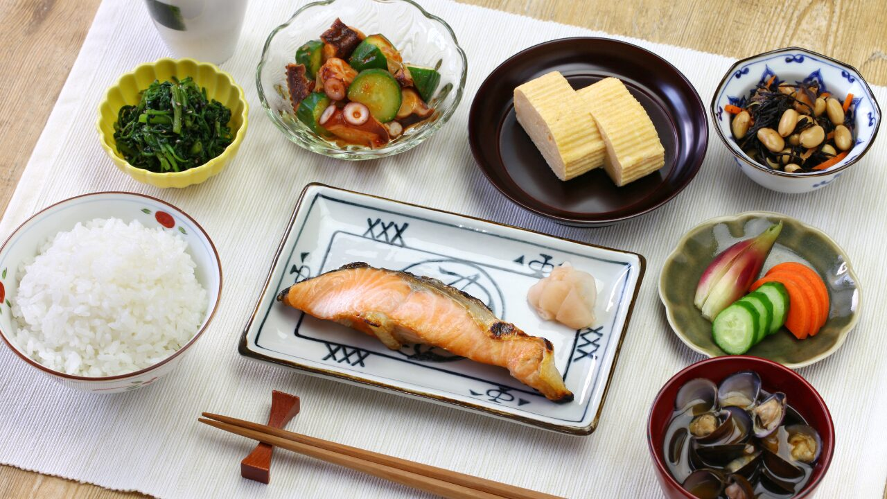 【忙しい朝もこれで解決】朝ごはんの時間がない人におすすめの時短メニュー10選!すぐできて栄養バッチリ