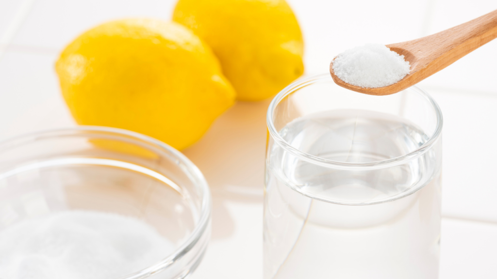 落ちにくい汚れに！重曹＋αの裏技テク