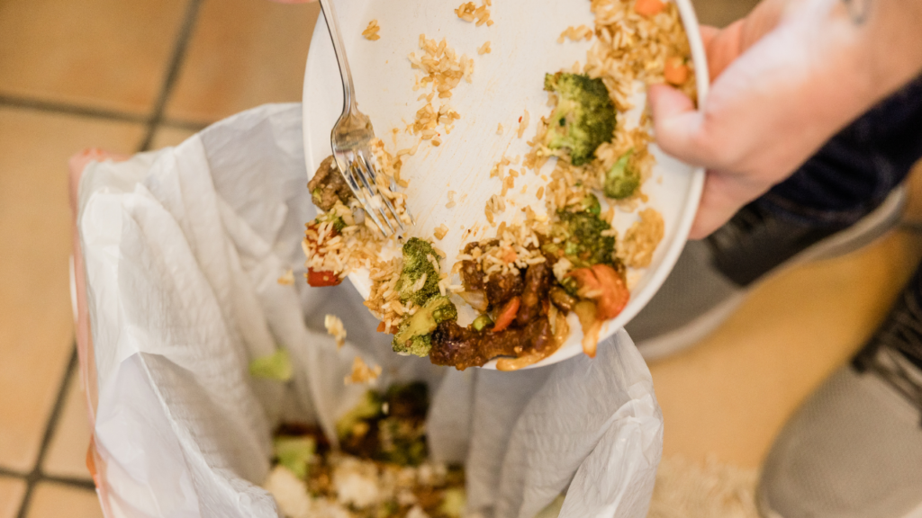 ゴミの種類別に見る、臭い対策のコツ