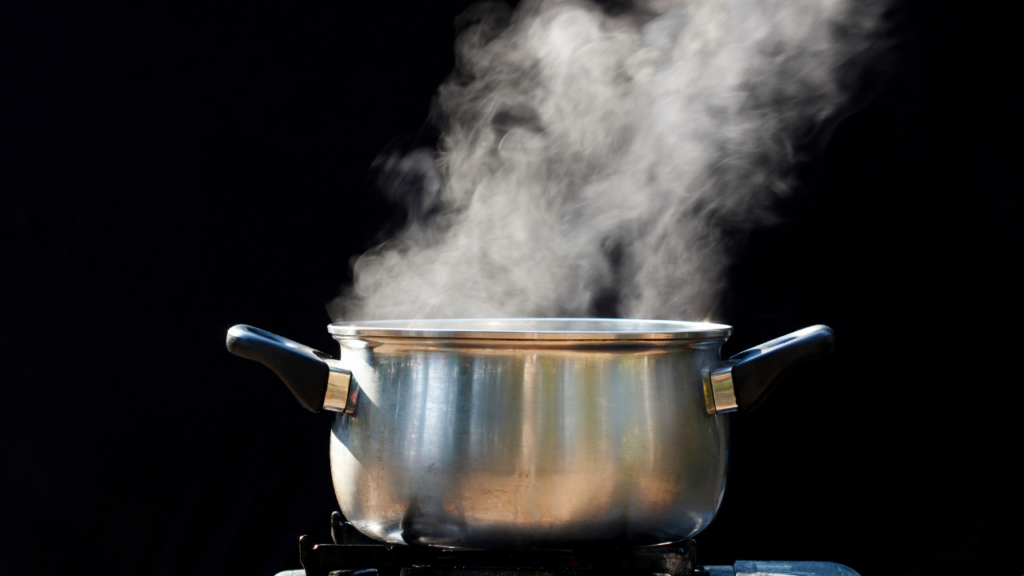 重曹で鍋をキレイにする方法｜煮沸編