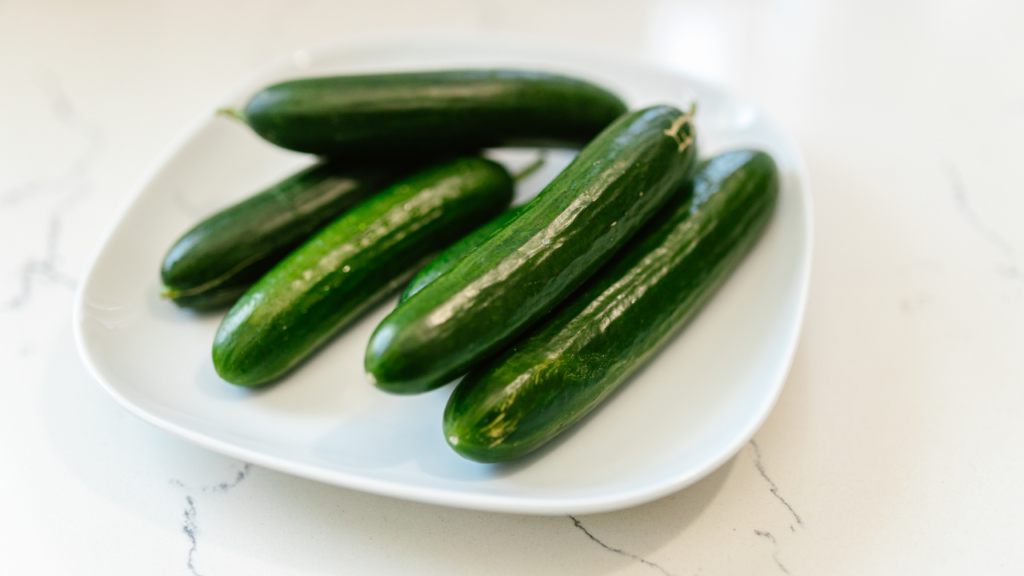 「きゅうり＝世界一栄養がない」は誤解？｜本当の栄養価と意外な健康効果を解説！
