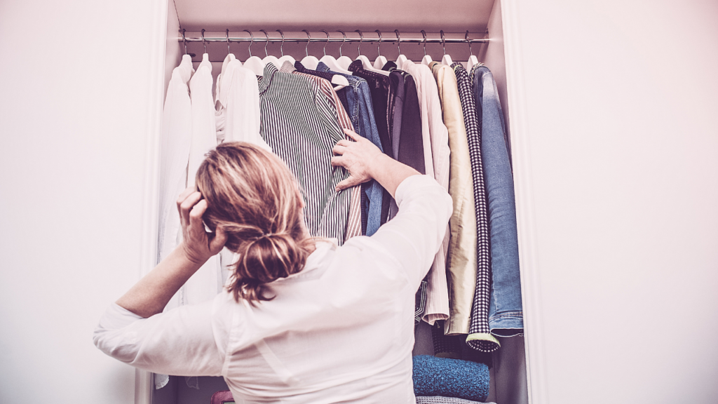 まとめ｜“映る服”は「素材・柄・色」で選ぼう