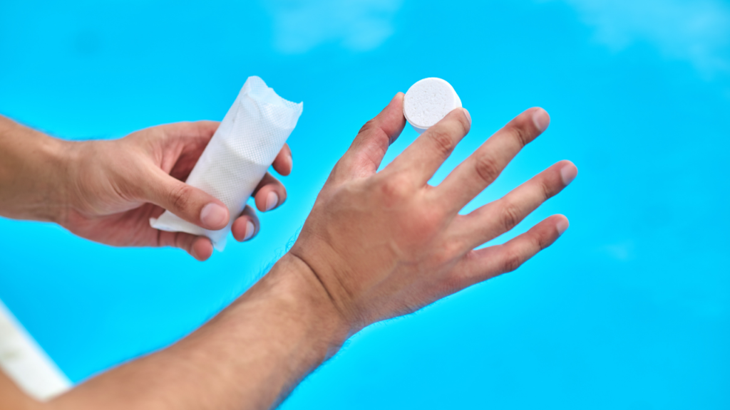 原因は“クロラミン”という化合物だった！