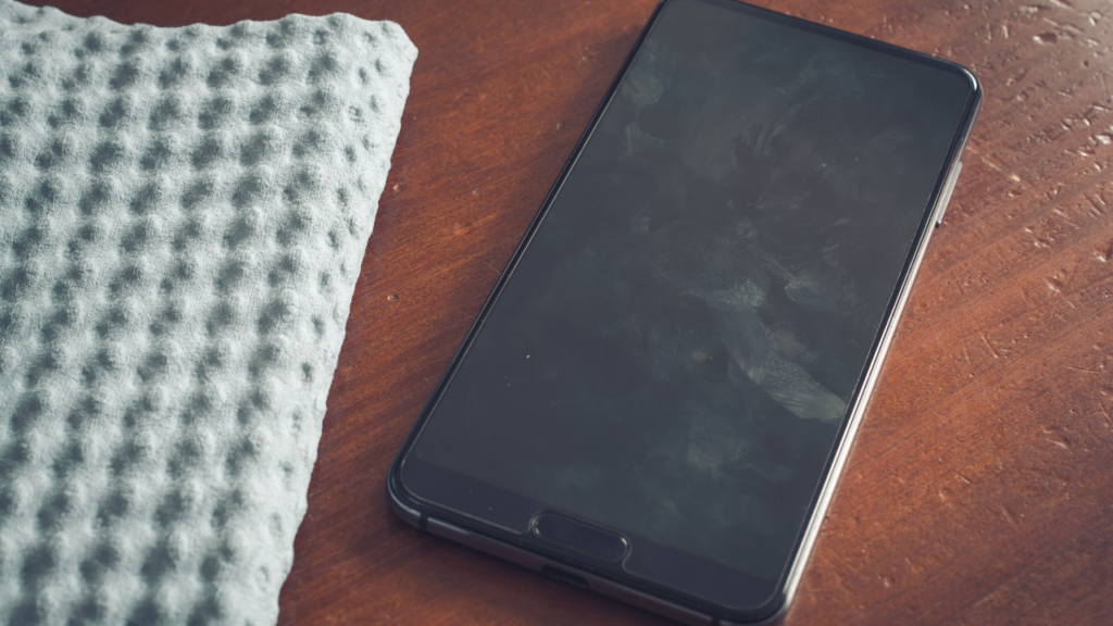 スマホのベタベタを防ぐ3つの対策