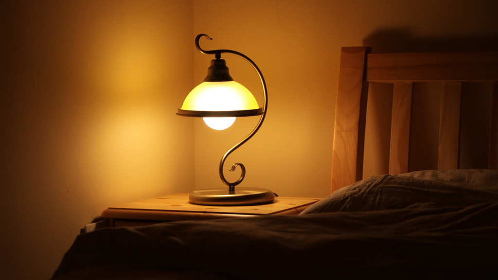 快眠につながる寝室環境の整え方10選